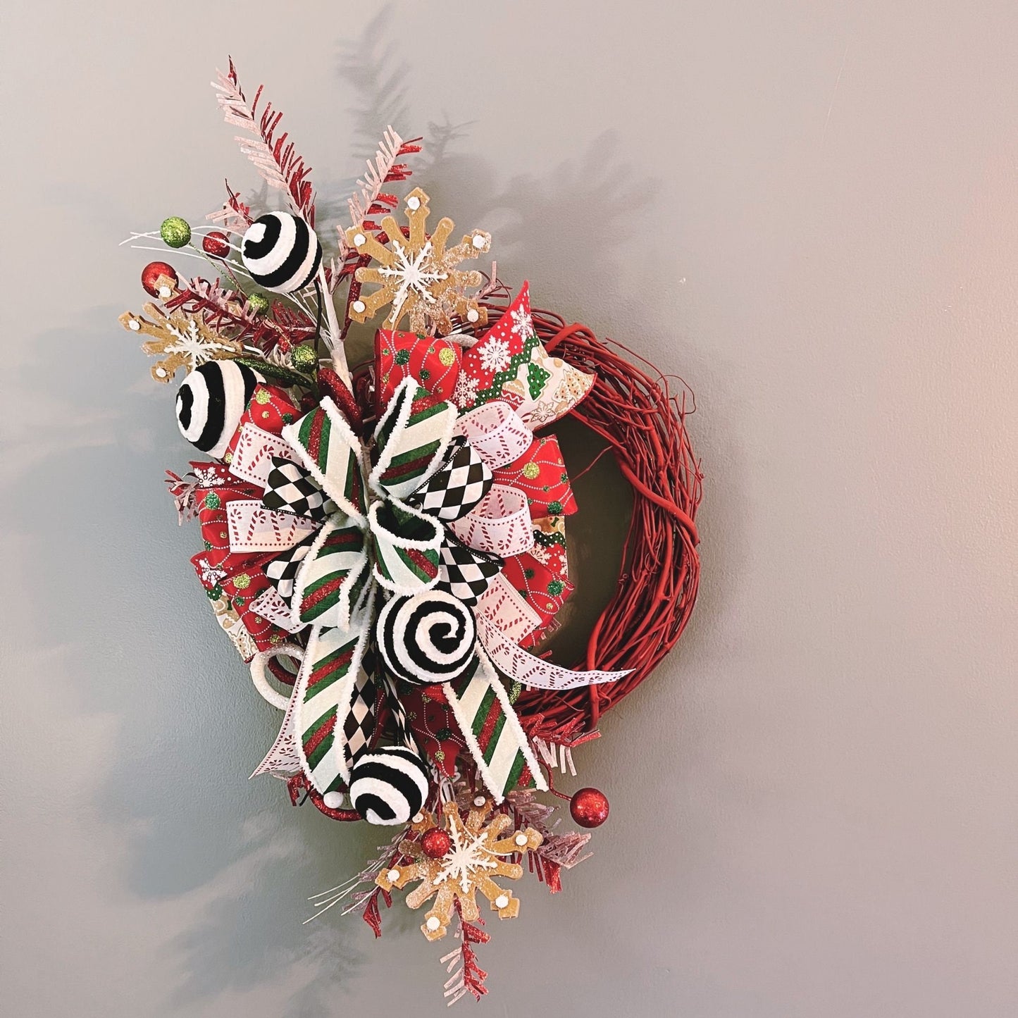 Gingerbread Cookie Christmas Grapevine, Christmas Grapevine for Front Door, Gingerbread Decoration, Gingerbread Holiday Decor