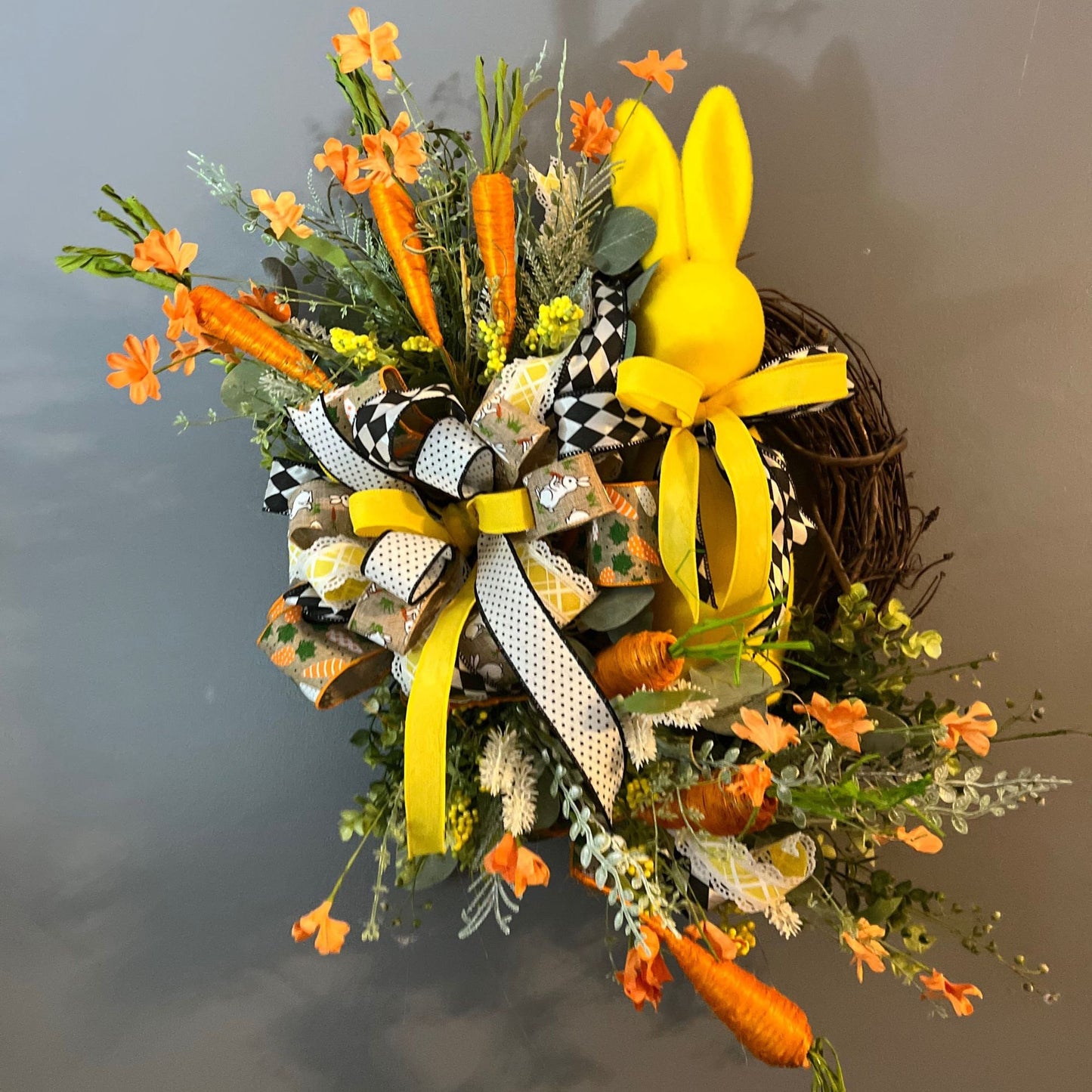 Easter Bunny Grapevine Wreath, Easter Front Door Decor, Easter Bunny Wreath, Easter Gift, Easter Carrot Wreath