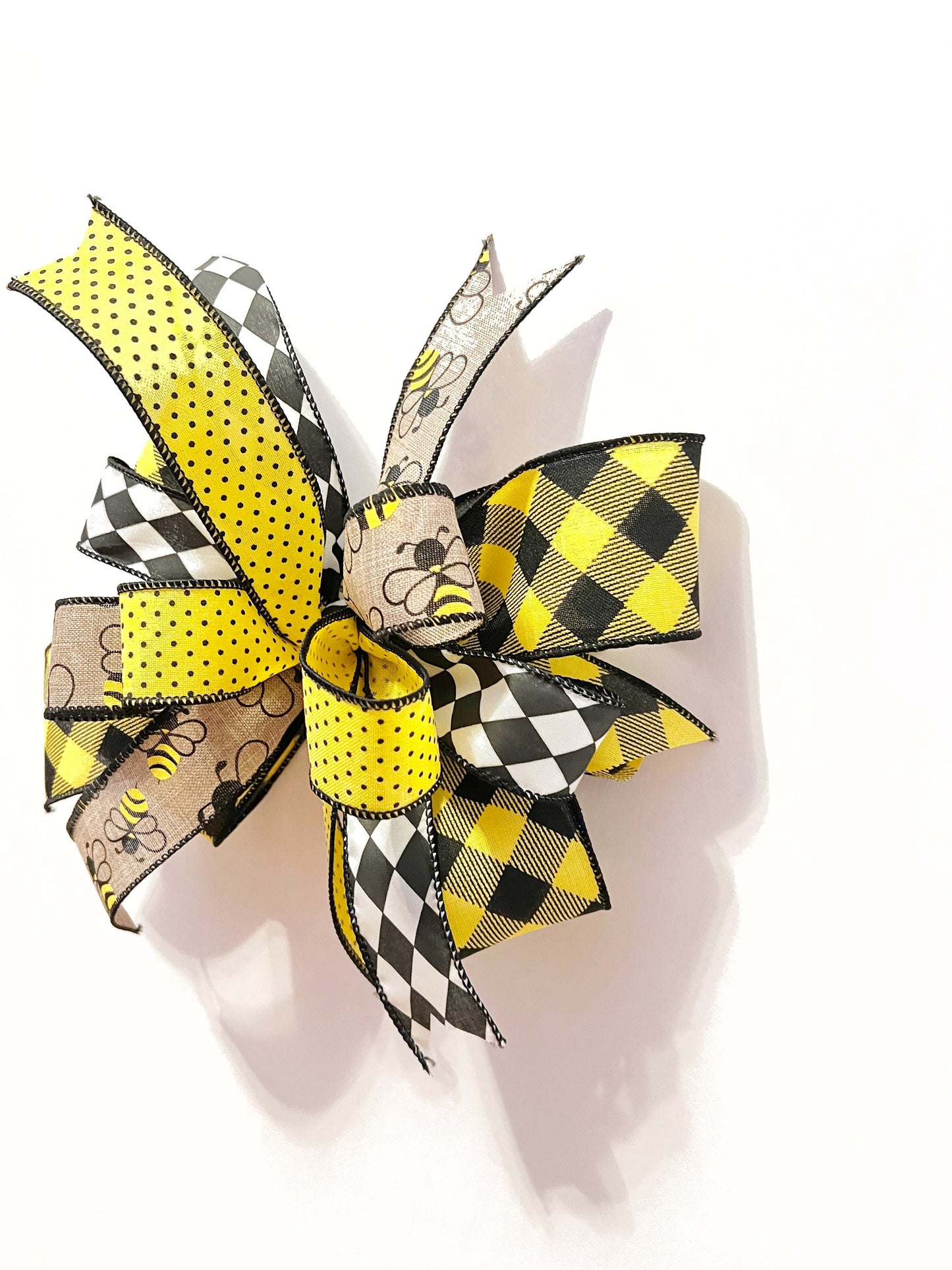 Bee Bow for Lantern, Bee Wreath Bow, Bee Home Decor, Bee Decorations, Housewarming Gift, Christmas Gift, Gifts for Her